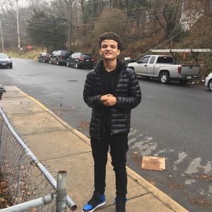 Meet your Posher, Joey